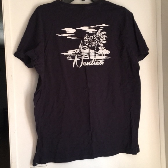 Men’s Nautica T shirt - Picture 5 of 5